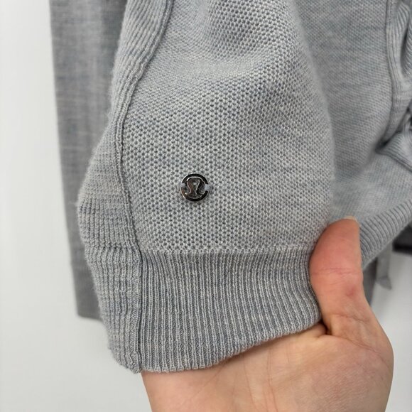 Lululemon Tied To You Sweater Size 4 Heathered Gray Wool Long Sleeve *Read* - Picture 4 of 8